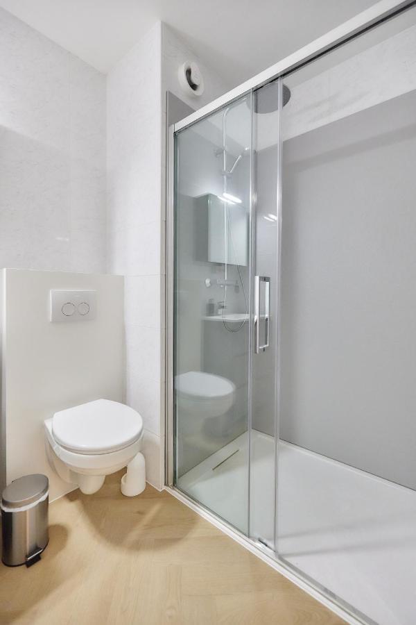 Studio By Juliz - Top Location At The Beach & In City Center! Ostende Exterior foto