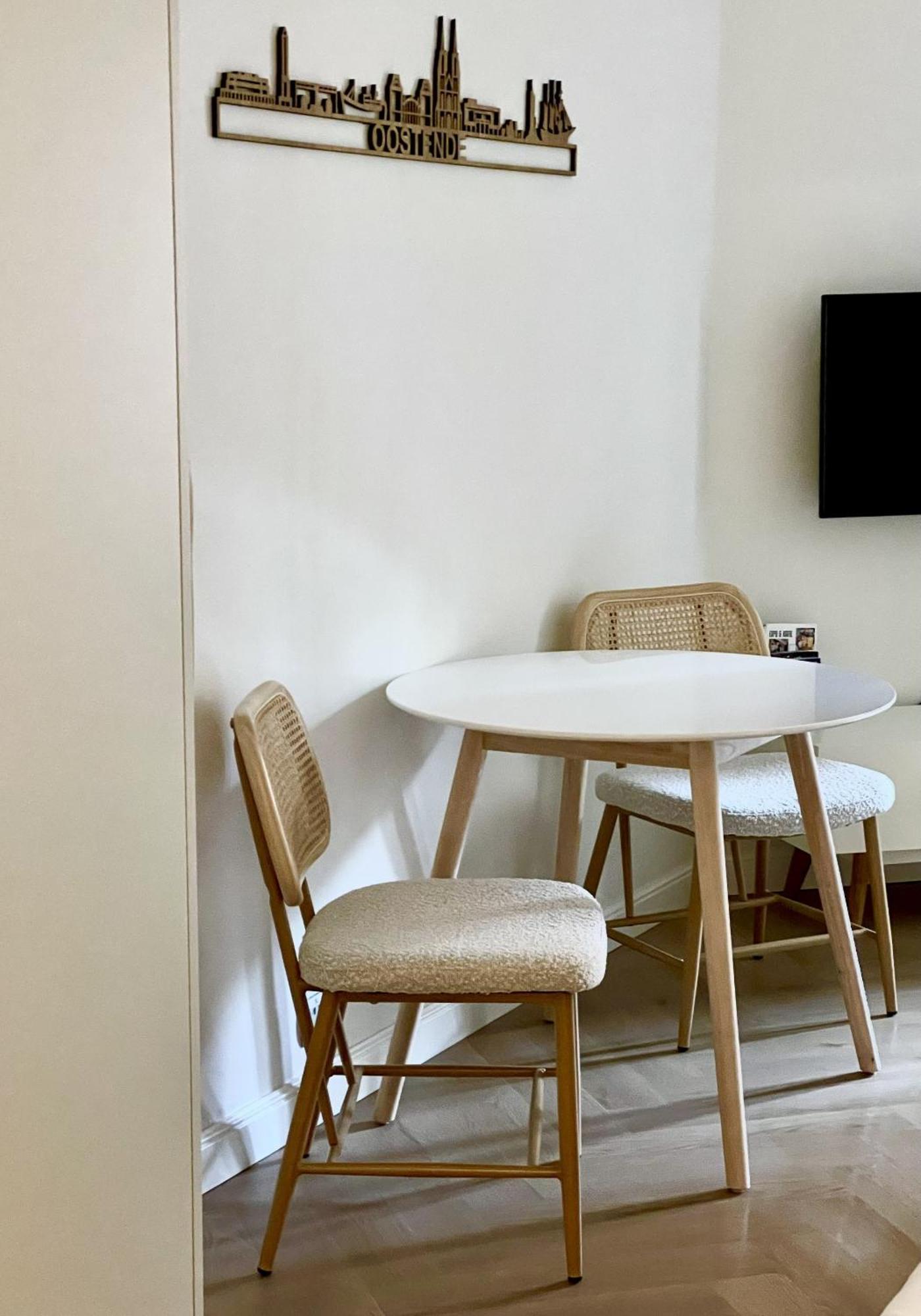 Studio By Juliz - Top Location At The Beach & In City Center! Ostende Exterior foto